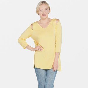 Belle Kim Gravel Knit Top Asymmetrical Hem
